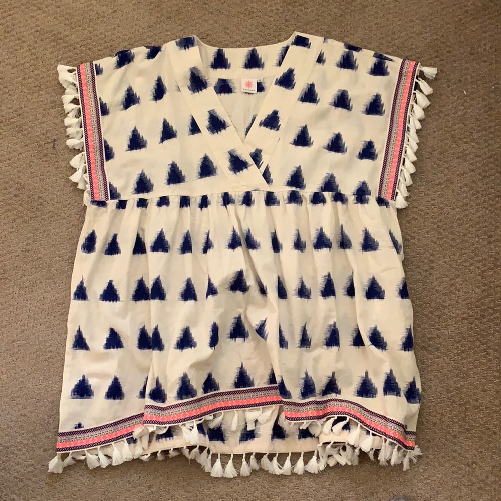 Tessora cover up